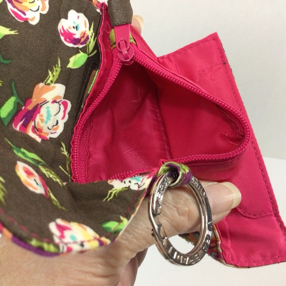 Vera Bradley ID, Coin, Key Ring Wallet - Picture 4 of 6